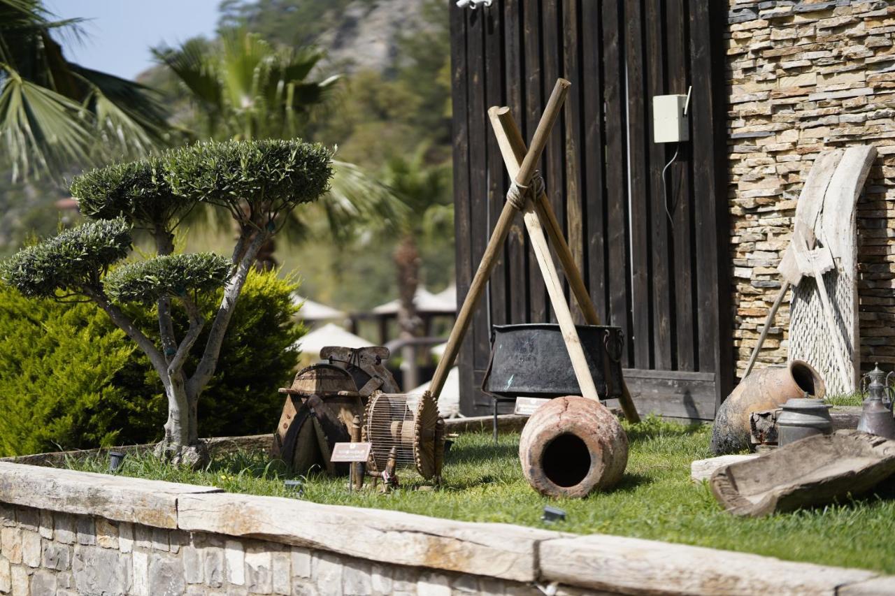 Manaspark Deluxe Hotel Oludeniz Bagian luar foto